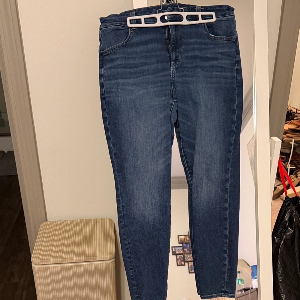 Classic Blue Women's Curvy Jegging